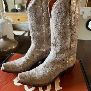 Lucchese 1883 Western Cowgirl Boots 8.5 B Precious Metals Stone Python Print WOW